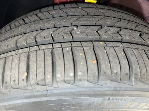 Certified 2025 Kia Seltos SX w/ SX Sunroof Package image 11