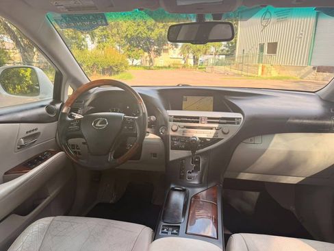 Used 2010 Lexus RX 350 AWD image 16