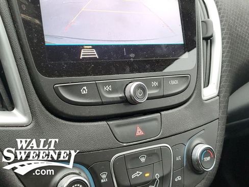 Used 2019 Chevrolet Malibu LS image 23