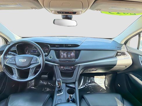 Used 2019 Cadillac XT5 Luxury image 17