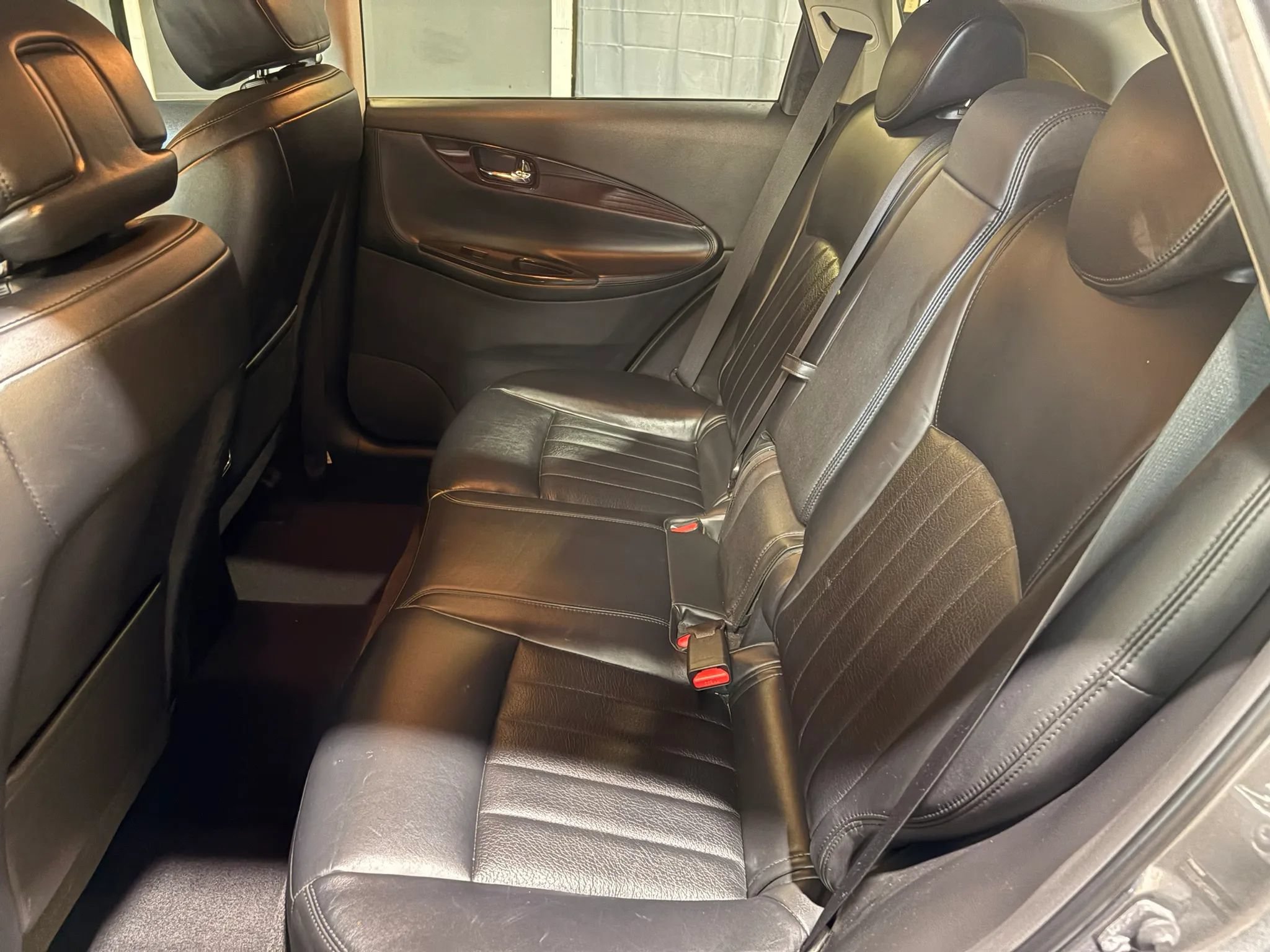 Used 2016 INFINITI QX50 AWD w/ Deluxe Touring Package image 11