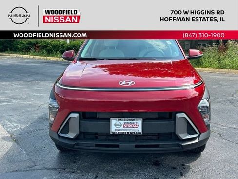 Used 2024 Hyundai Kona SEL w/ Convenience Package AWD/4WD image 2