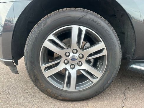 Used 2023 Ford Expedition Max Limited image 40