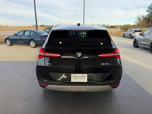 Used 2025 BMW X3 xDrive30i w/ Premium Package AWD/4WD image 7