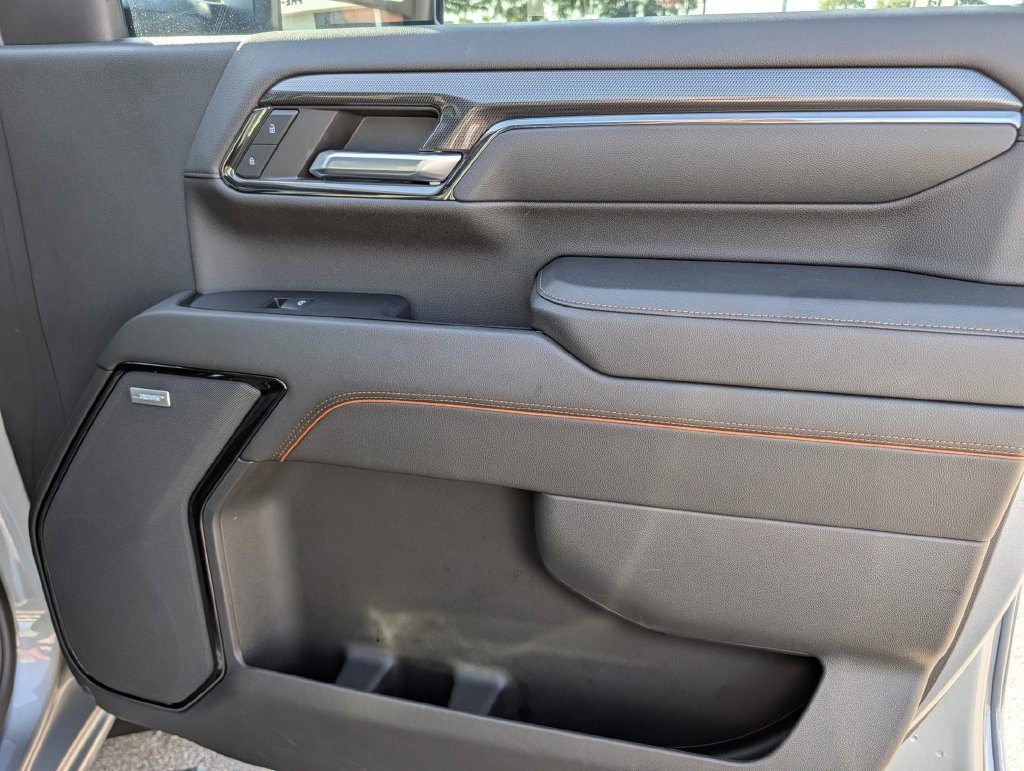 Used 2024 GMC Sierra 2500 AT4 w/ AT4 Premium Plus Package AWD/4WD image 36