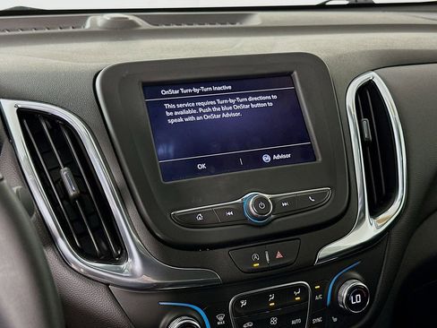 Used 2024 Chevrolet Equinox LT FWD image 19