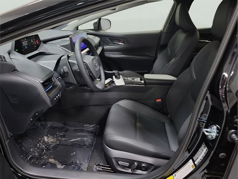 New 2026 Toyota Prius Plug-In Hybrid FWD image 9