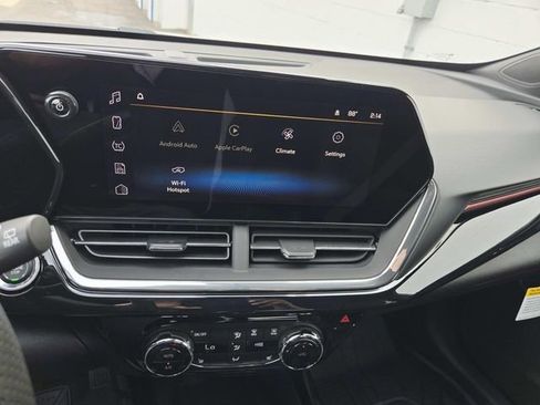 New 2026 Chevrolet Trax RS w/ Sunroof Package FWD image 15