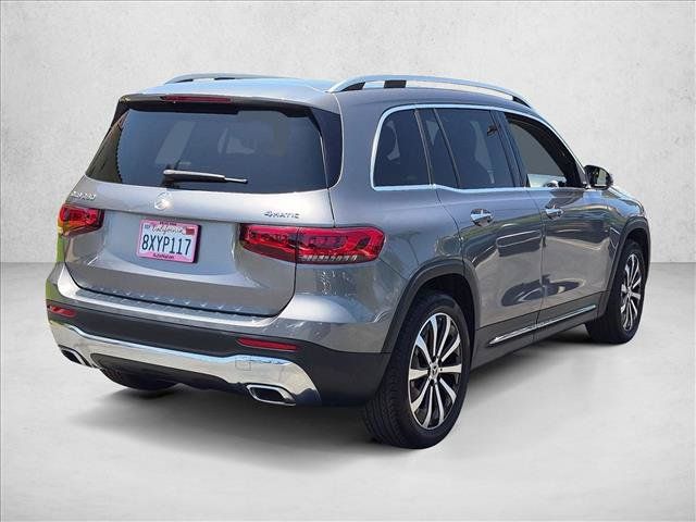 Used 2021 Mercedes-Benz GLB 250 4MATIC image 5