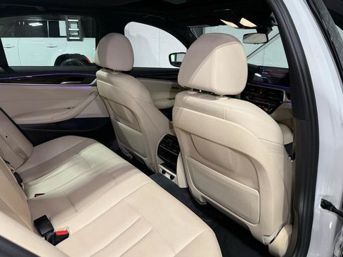 Used 2018 BMW 530i RWD image 28