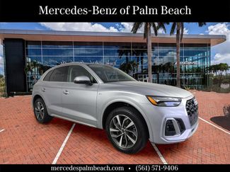 Used 2022 Audi Q5 2.0T Premium w/ Convenience Package AWD/4WD video 1