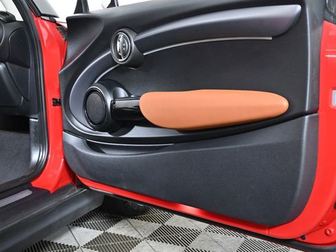 Certified 2024 MINI Cooper S image 29