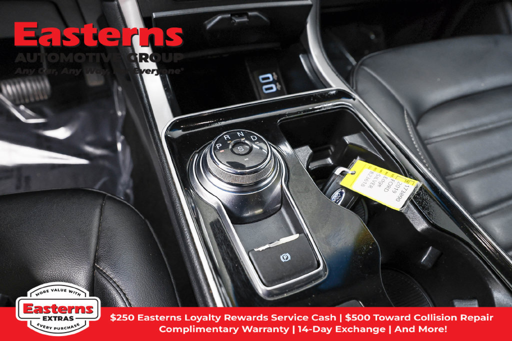 Used 2019 Ford Edge SEL w/ Equipment Group 201A FWD image 14