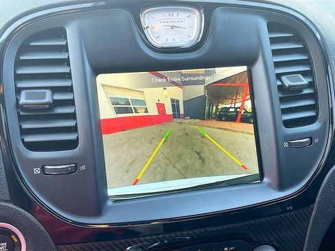 Used 2023 Chrysler 300 C RWD image 14