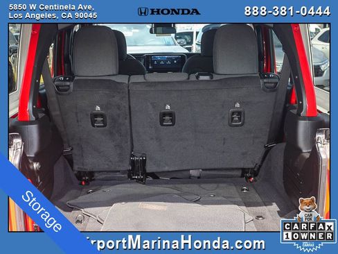 Used 2025 Jeep Wrangler Unlimited Rubicon AWD/4WD image 14