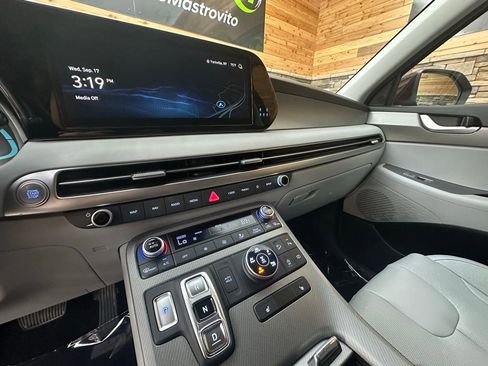 Certified 2024 Hyundai Palisade SEL image 18