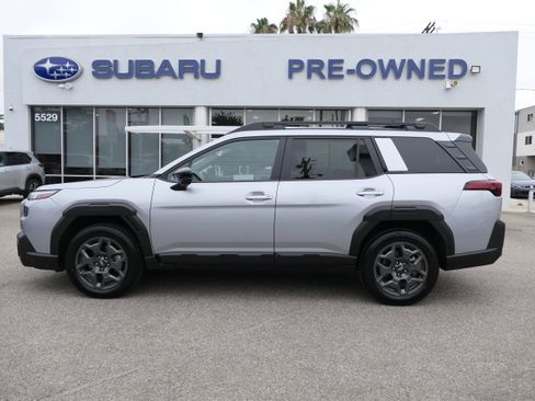Certified 2026 Subaru Outback Premium AWD/4WD image 2