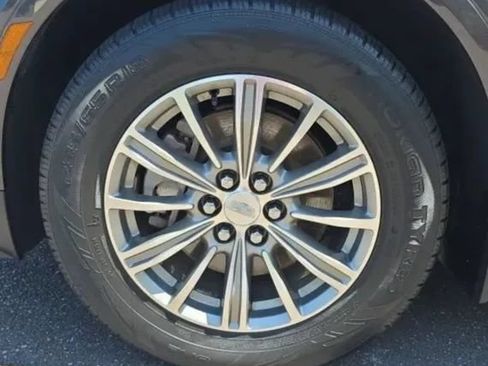 Used 2017 Cadillac XT5 Luxury FWD image 54