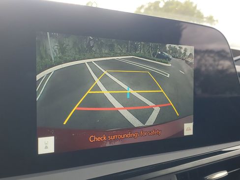 Used 2025 Lexus ES 350 w/ Premium Package image 28