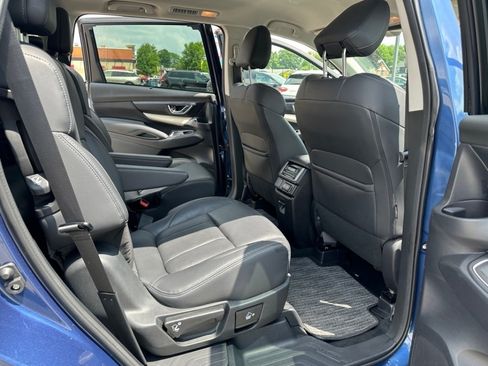 Used 2020 Subaru Ascent Limited AWD/4WD image 12