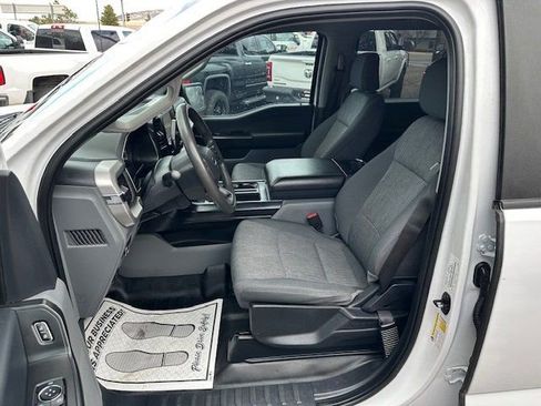 Used 2022 Ford F150 XL w/ Trailer Tow Package image 9