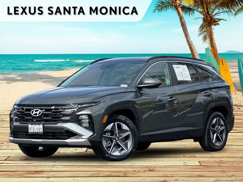 Used 2025 Hyundai Tucson SEL image 1