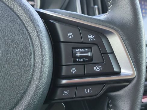 Certified 2022 Subaru Forester Limited image 25