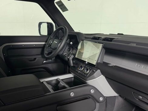 New 2026 Land Rover Defender 110 X image 18