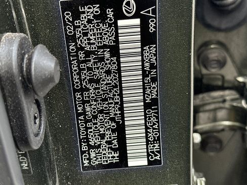 Used 2020 Lexus UX 250h w/ Premium Package image 28