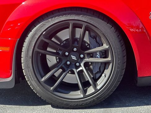 Used 2022 Dodge Challenger R/T Scat Pack RWD image 28