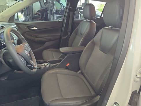 Used 2023 Buick Encore GX Select w/ Sport Touring Package FWD image 14