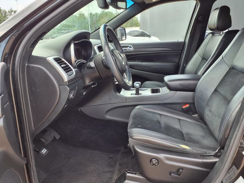 Used 2015 Jeep Grand Cherokee Altitude RWD image 11