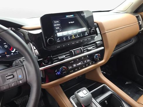 Used 2025 Nissan Pathfinder Platinum w/ Cargo Package FWD image 20
