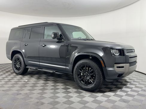 New 2026 Land Rover Defender 130 S image 7