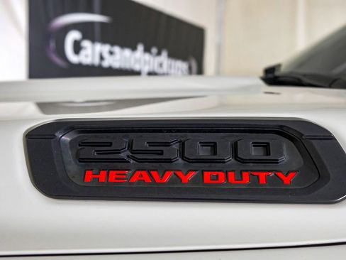 Used 2020 RAM 2500 Laramie image 44