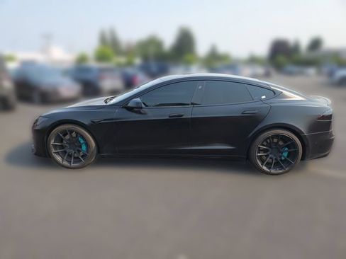 Used 2022 Tesla Model S Plaid AWD/4WD image 4