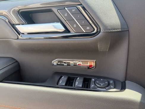 New 2026 GMC Sierra 1500 AT4 w/ AT4 Premium Package AWD/4WD image 31