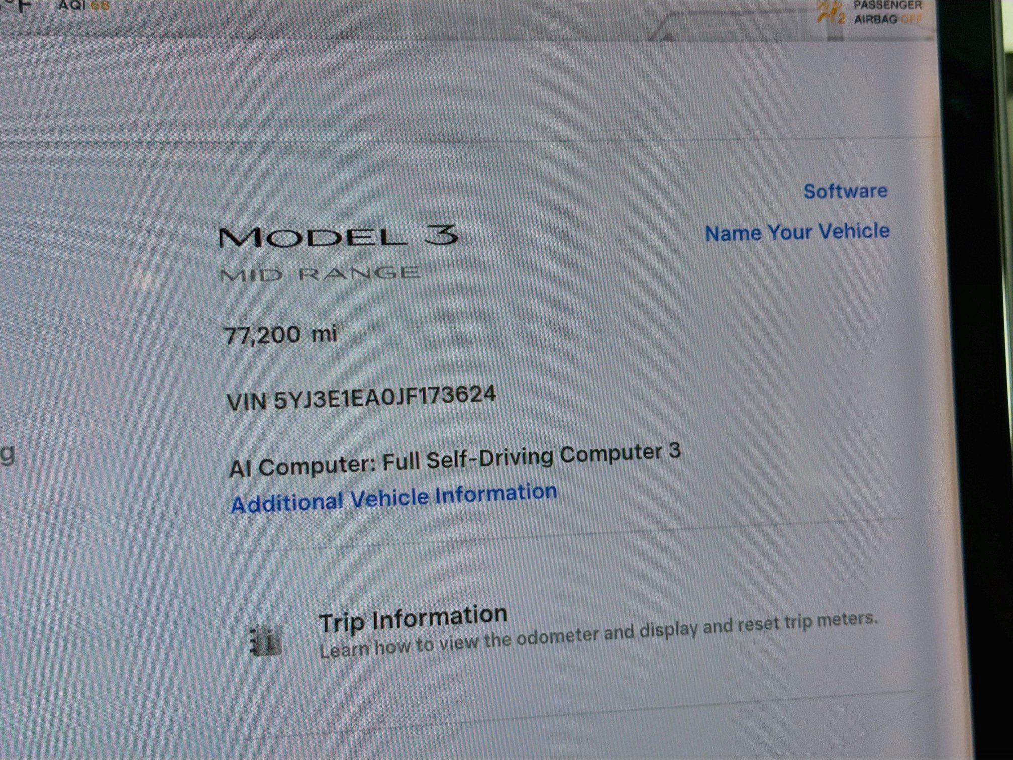 Used 2018 Tesla Model 3 Long Range RWD image 17