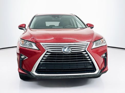 Used 2018 Lexus RX 350L w/ Premium Package image 2