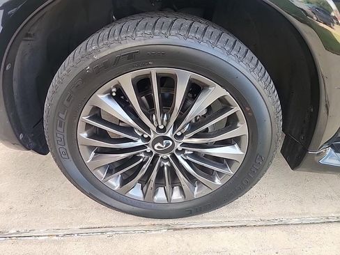 Used 2023 INFINITI QX80 Premium Select w/ Cargo Package image 11