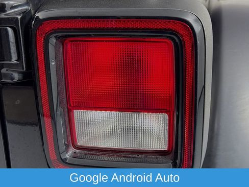 Used 2021 Jeep Wrangler Unlimited Sport image 32