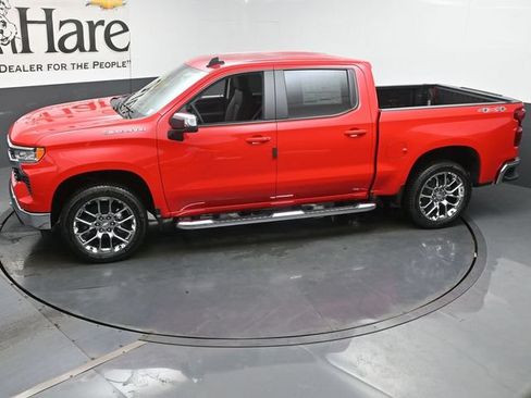New 2026 Chevrolet Silverado 1500 LT w/ Leather Package AWD/4WD image 36