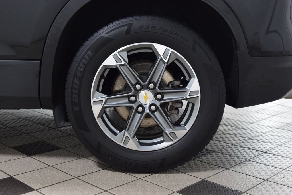 Used 2024 Chevrolet Blazer LT w/ Convenience Package FWD image 26