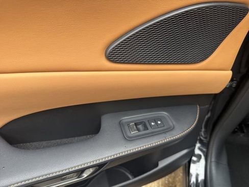 Used 2023 Lexus RX 350 Premium w/ Accessory Package AWD/4WD image 30