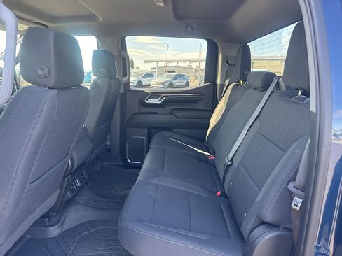 Used 2023 Chevrolet Silverado 1500 LT AWD/4WD image 12