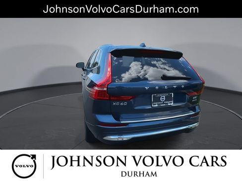 Used 2023 Volvo XC60 B5 Plus w/ Climate Package AWD/4WD image 7
