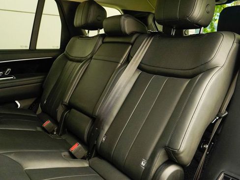 Used 2023 Land Rover Range Rover Long Wheelbase Autobiography image 66