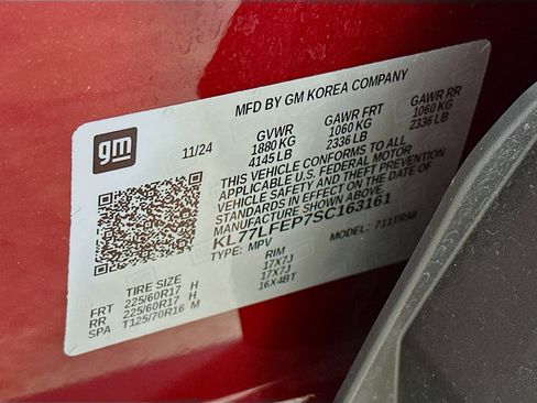 Used 2025 Chevrolet Trax LS image 12