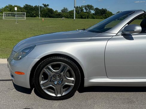 Used 2008 Lexus SC 430 Convertible RWD image 18
