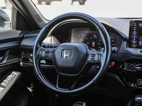 Used 2023 Honda Accord Sport image 14